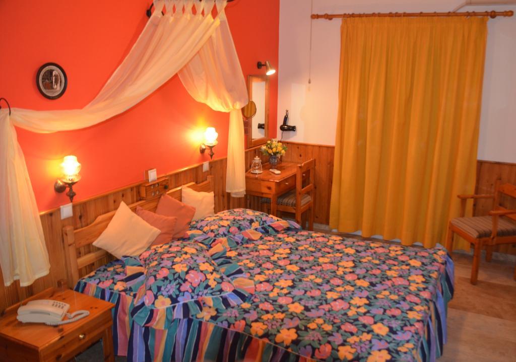 Samaina Hotel بيثاغوريو المظهر الخارجي الصورة